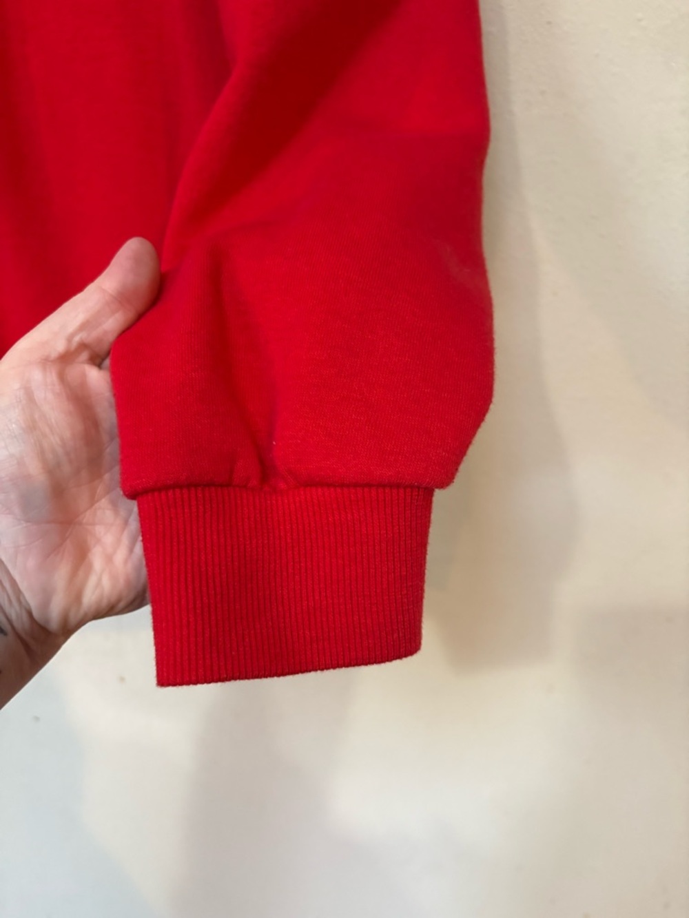 Cheez-It Kellogg’s Graphic Sweatshirt Red Crewneck Oversized L - Picture 3 of 7
